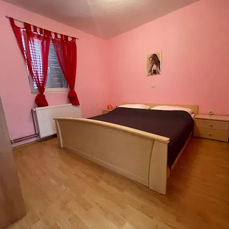 Sun Apartment